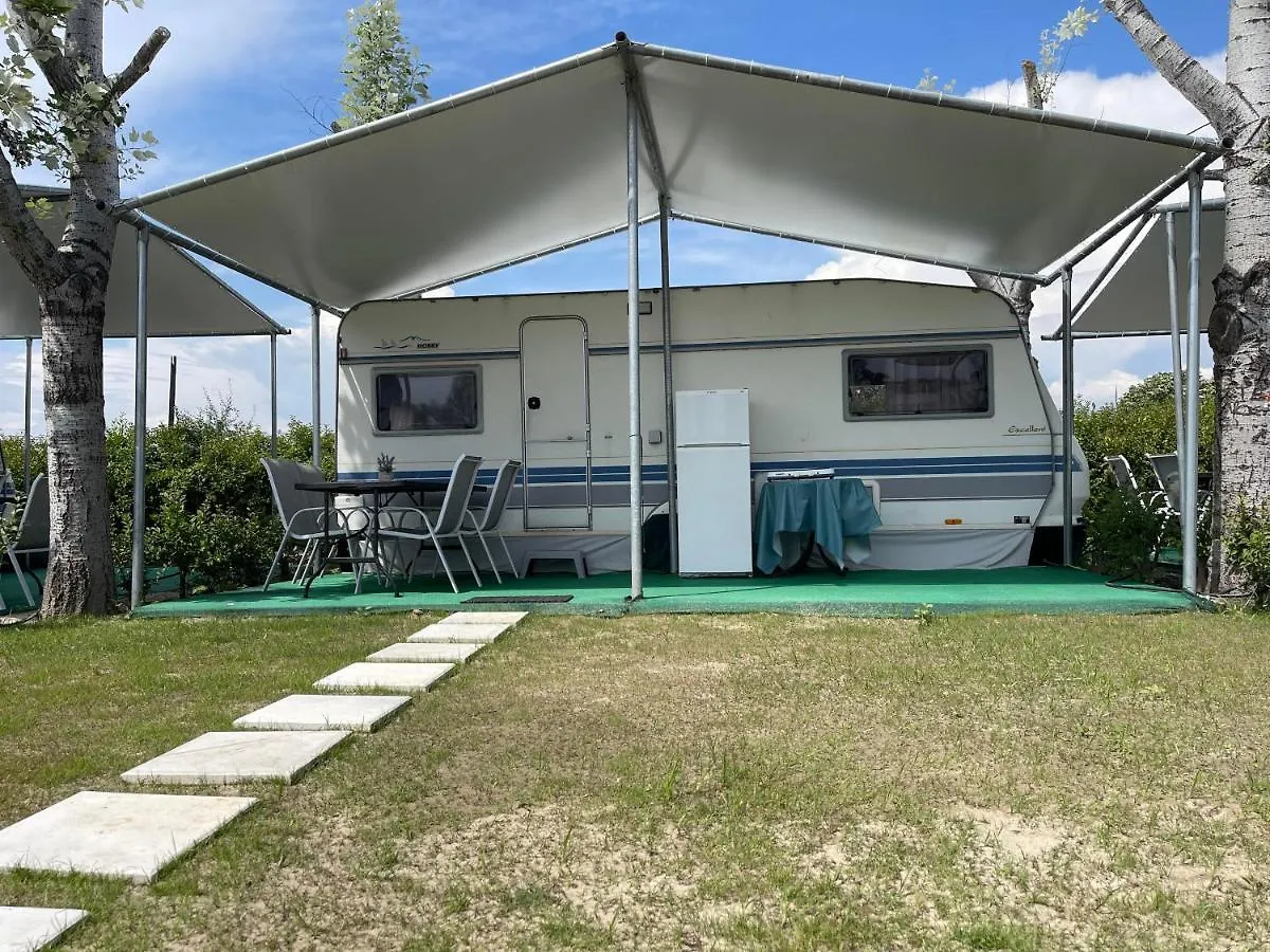 Aigeas Camping Nea Kallikrateia Κάμπινγκ