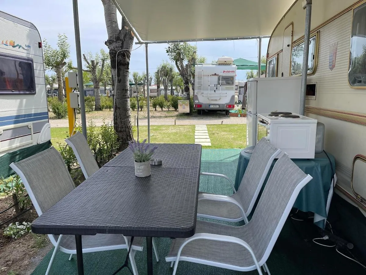 Κάμπινγκ Aigeas Camping Nea Kallikrateia