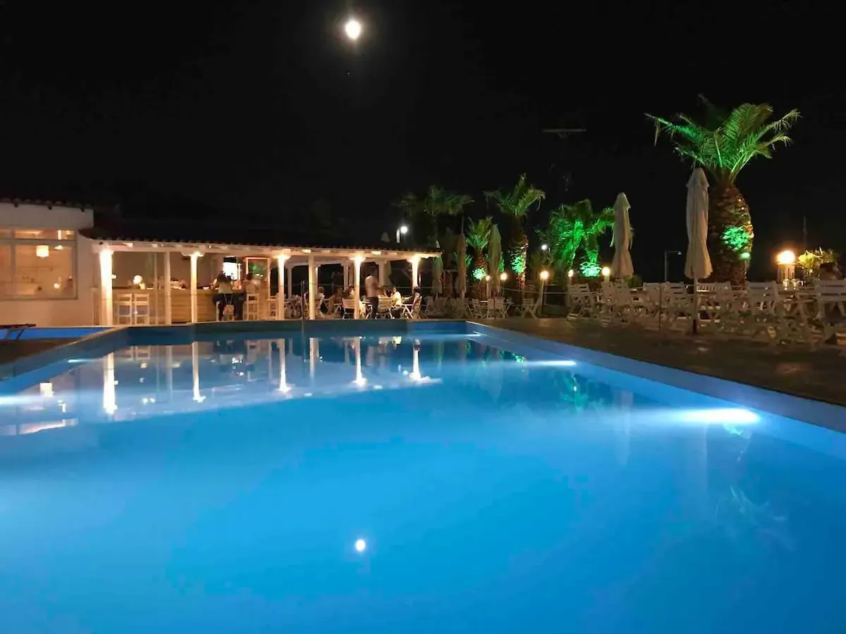 Aigeas Camping Nea Kallikrateia Greece