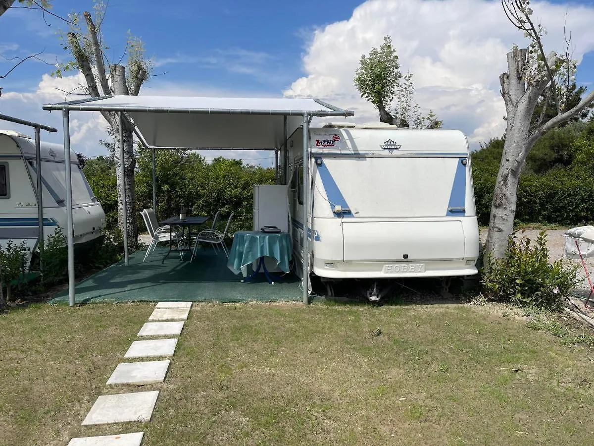 Aigeas Camping Nea Kallikrateia Campsite