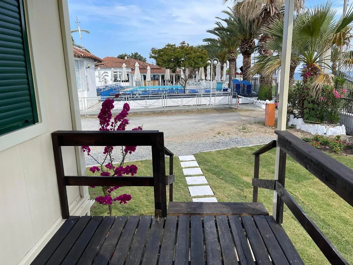 Aigeas Camping Nea Kallikrateia Campsite